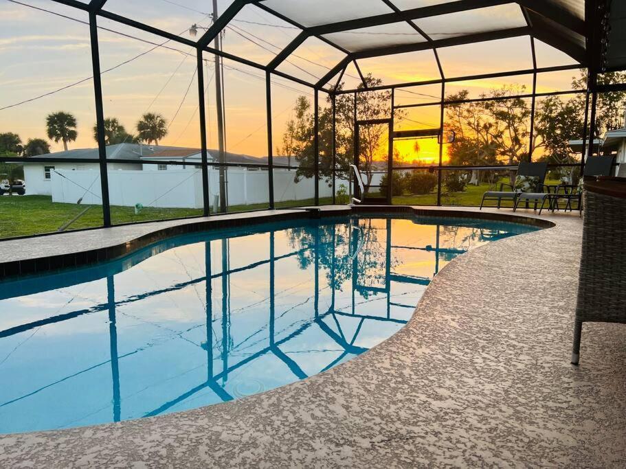 Heated Saltwater Pool Home Minutes To Beach Englewood Bagian luar foto